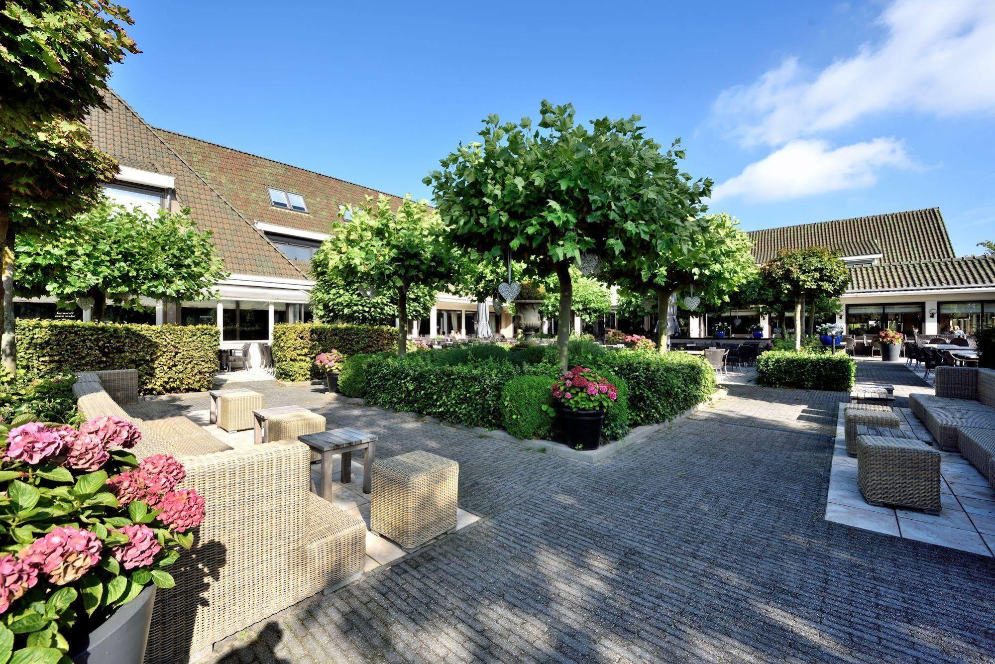 Van Der Valk Hotel Den Haag - Voorschoten Bagian luar foto